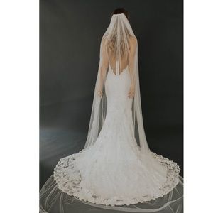Untamed Petals Day Dream Veil-Ivory